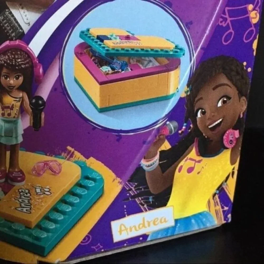 LEGO Friends Andrea's Heart Box Building Kit New